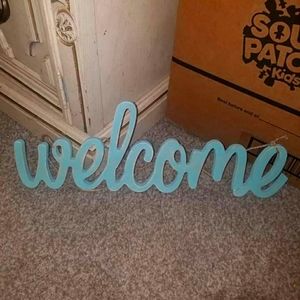 Welcome sign